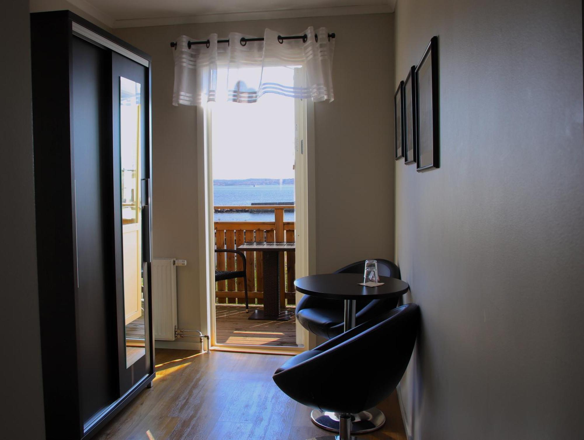 Hotell Villa Solviken Lysekil Exterior photo