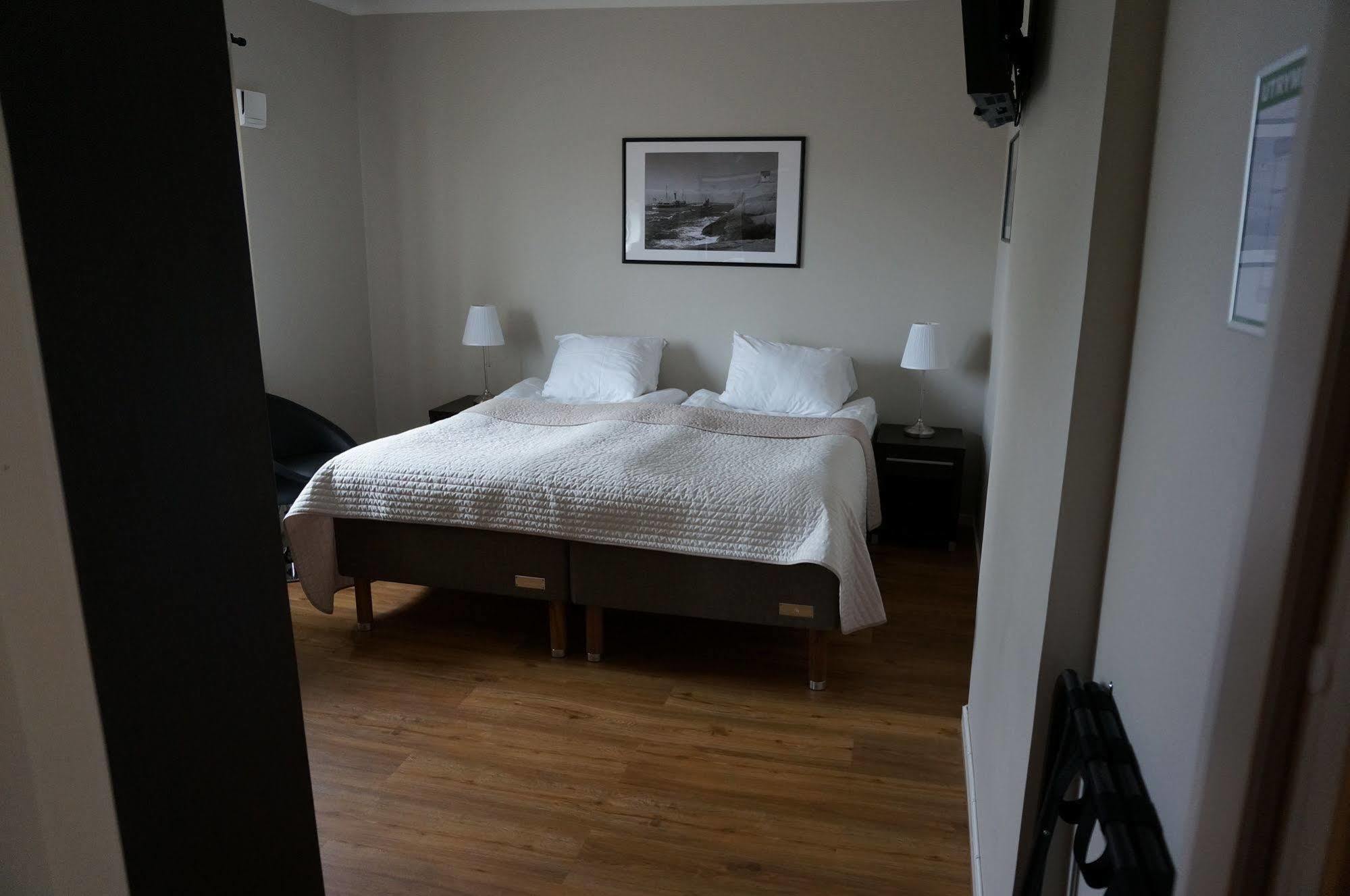 Hotell Villa Solviken Lysekil Exterior photo