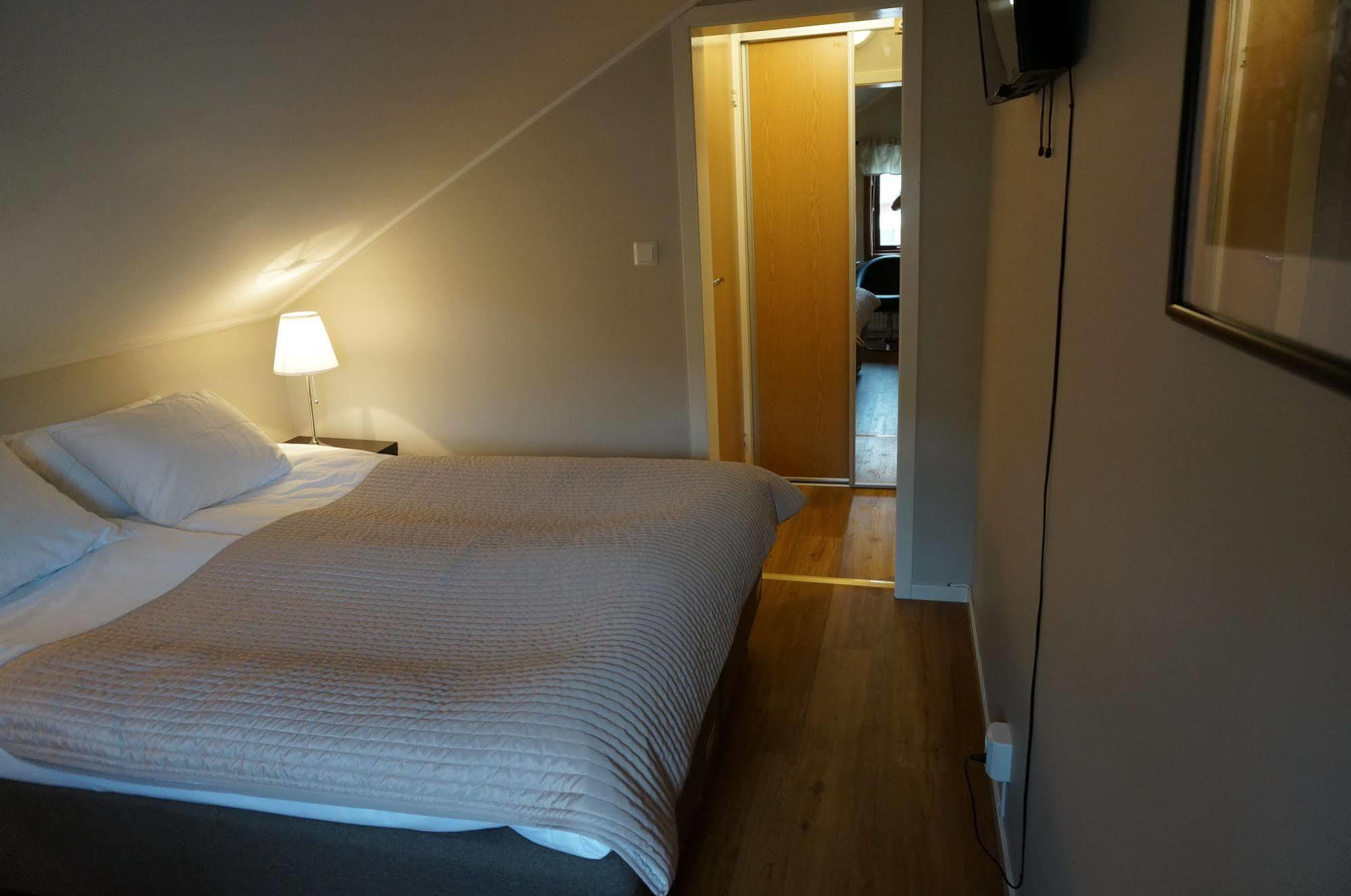Hotell Villa Solviken Lysekil Exterior photo